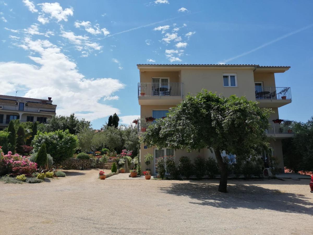 Valdesara Malinska Exterior foto